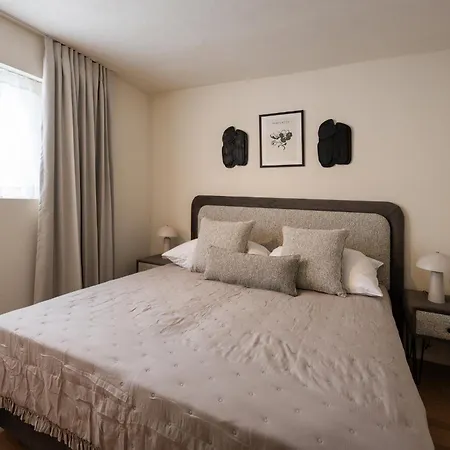 Alberti Platz Apartman